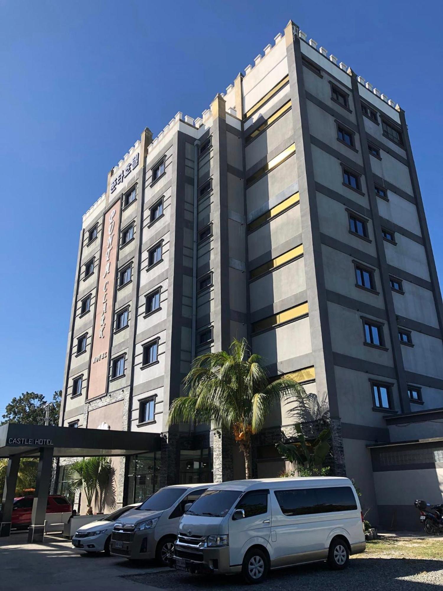 Punta Clark Hotel Clark Field 외부 사진